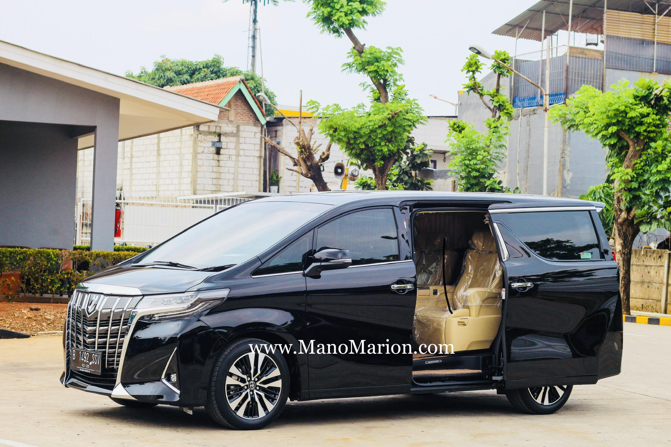 sewa alphard jakarta, sewa alphard, toyota alphard, sewa mobil